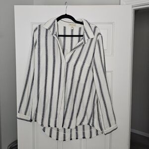 Cloth & Stone White and Navy Women's Top Size L